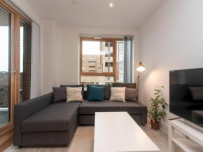 Pass the Keys Spacious Bright Flat 20 Mins To Central London